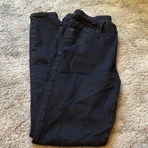 Black Old Navy size 10 L Rockstar super skinny mid rise